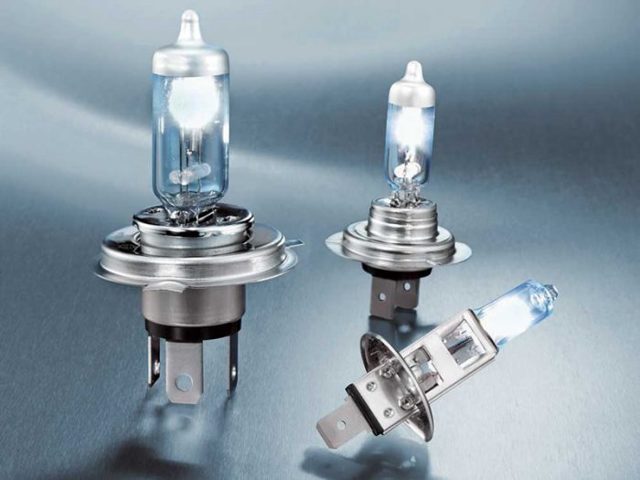Галогенные лампы: Разрешено ли на ваз2115 установить галогенные лампочки 60/75 Вт